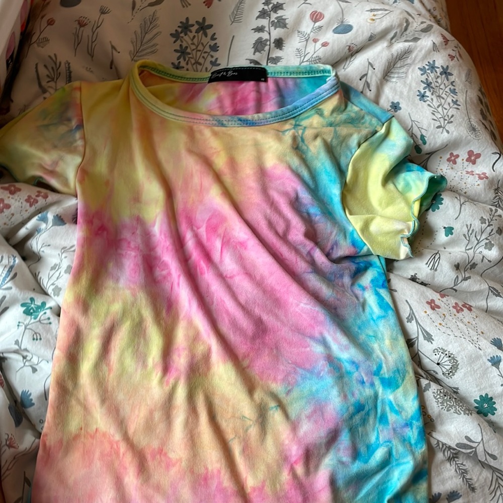 Tye dye top 😊
